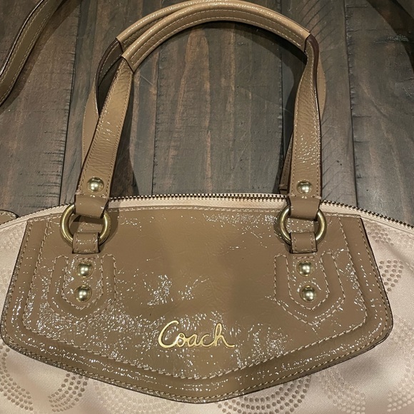 Coach Purse - Picture 2 of 4